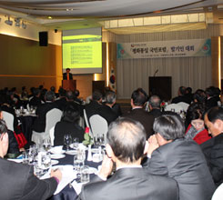 (¿¹)À强, ±â¾÷ÀÎ ÅëÀÏ Ãʼ® ´ÙÁø´Ù!