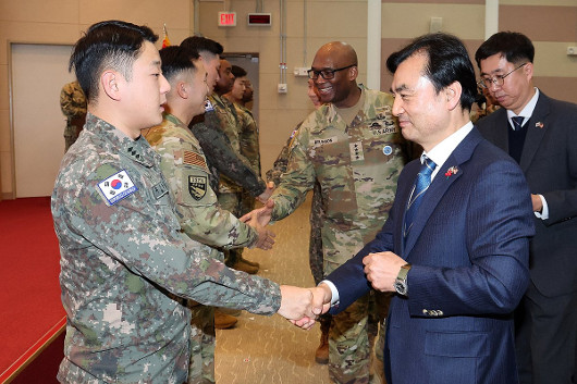 �ȱԹ� ��������, ���� ù ������..