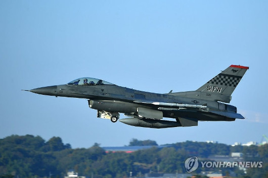 ÁÖÇѹ̱º ÀüÅõ±â ¼ÇØ Ãâ°Ý¡¦Ú¸ñé °øÇØ »ó°ø¼ ÇÑ..