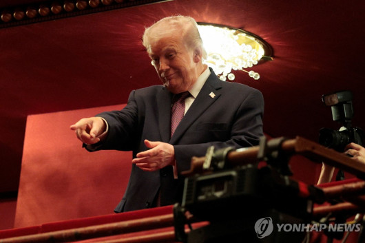 Ʈ����, �̶� ���� �뱹�� ���� �������ѱ��ð� 2�� ���� 1..