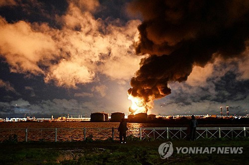 우크라, 트럼프 만류에도 푸틴 고향 인프라 역..